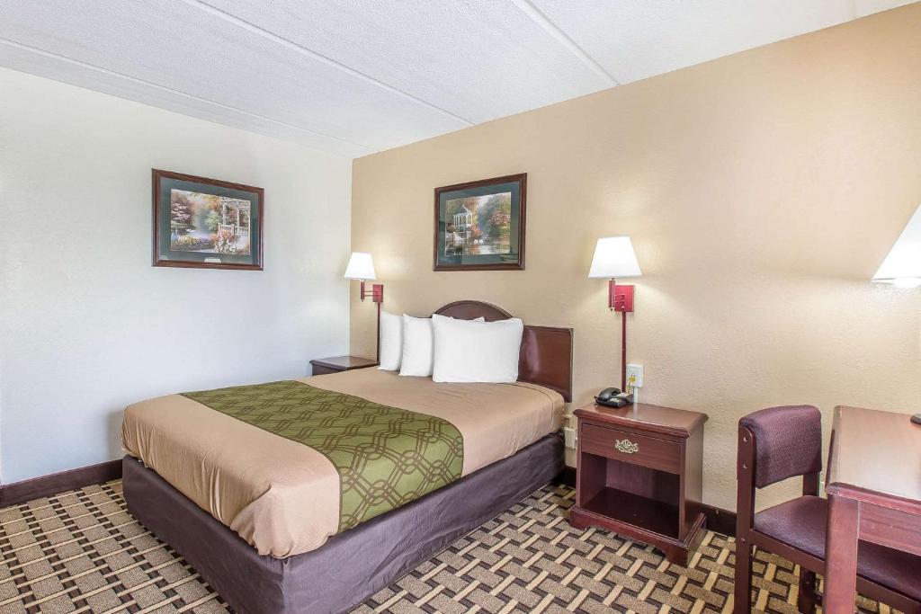 Room image 6