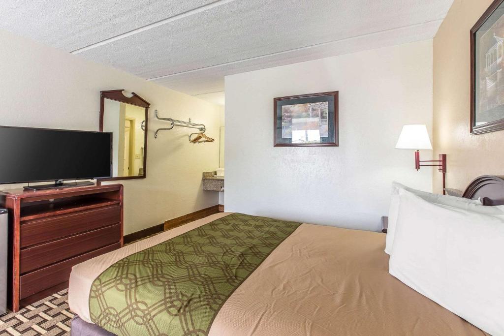 Room image 5